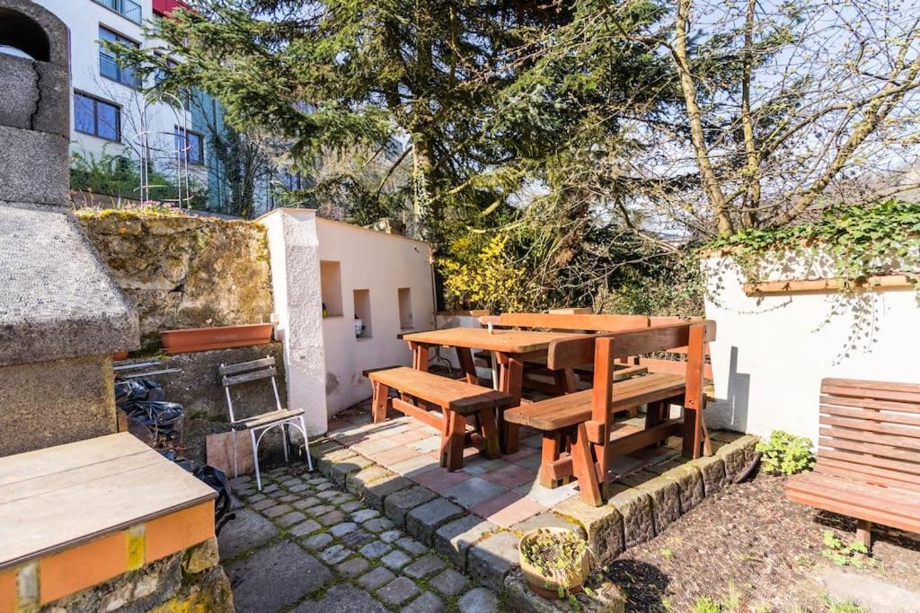 Apartman Vishegrad Appartement Karlsbad Buitenkant foto