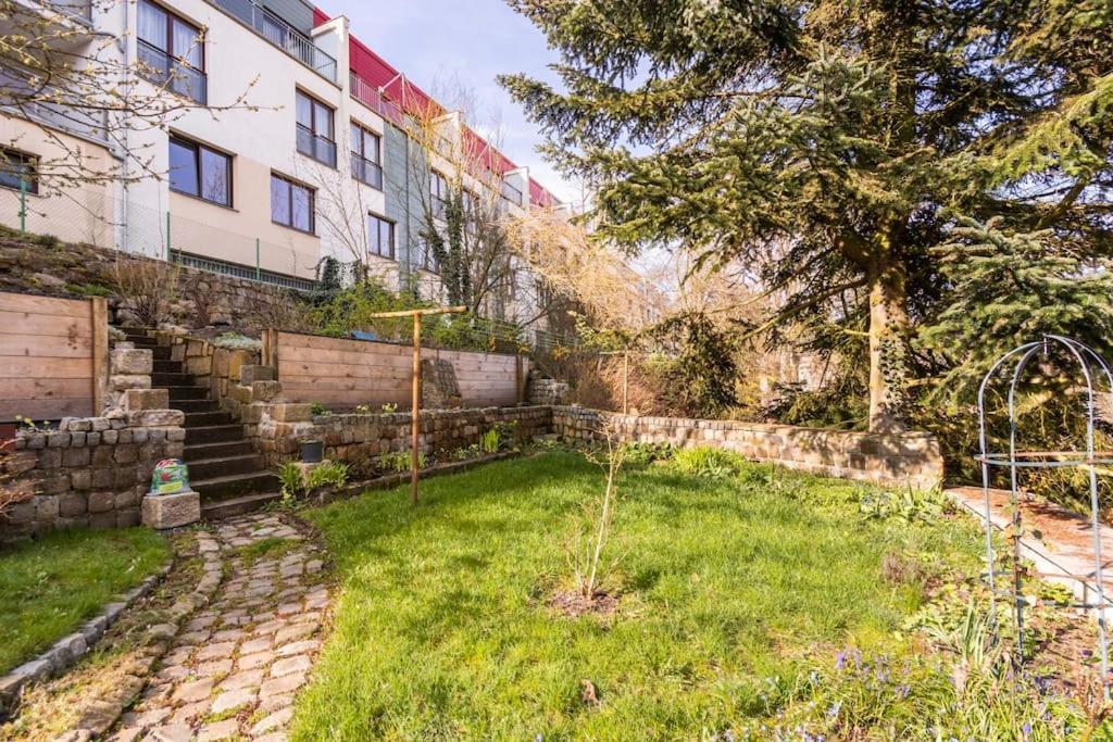 Apartman Vishegrad Appartement Karlsbad Buitenkant foto