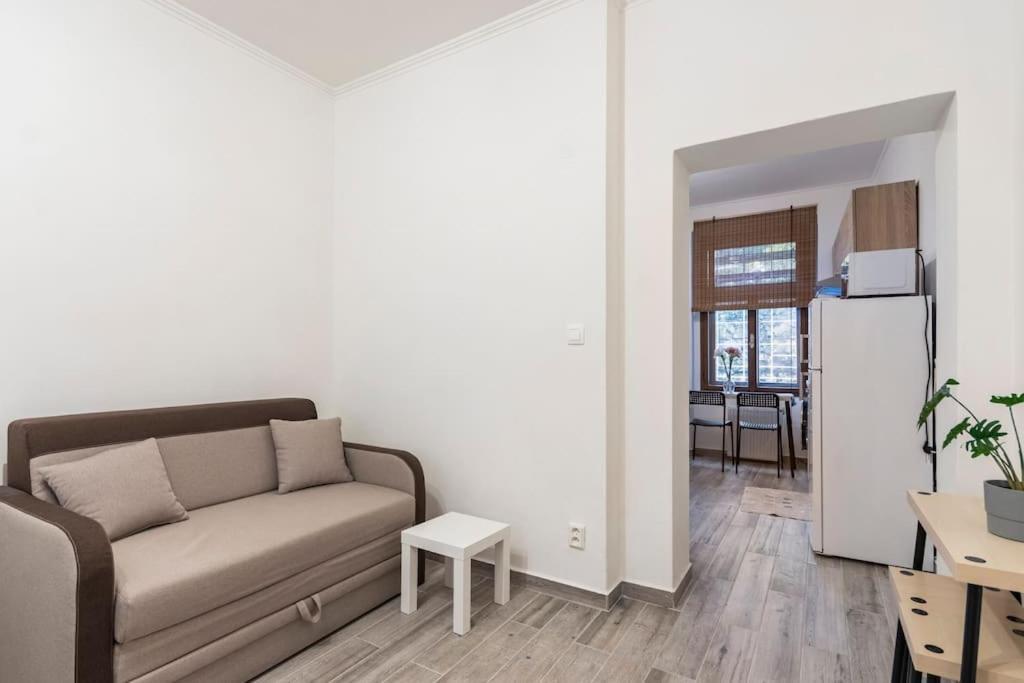 Apartman Vishegrad Appartement Karlsbad Buitenkant foto